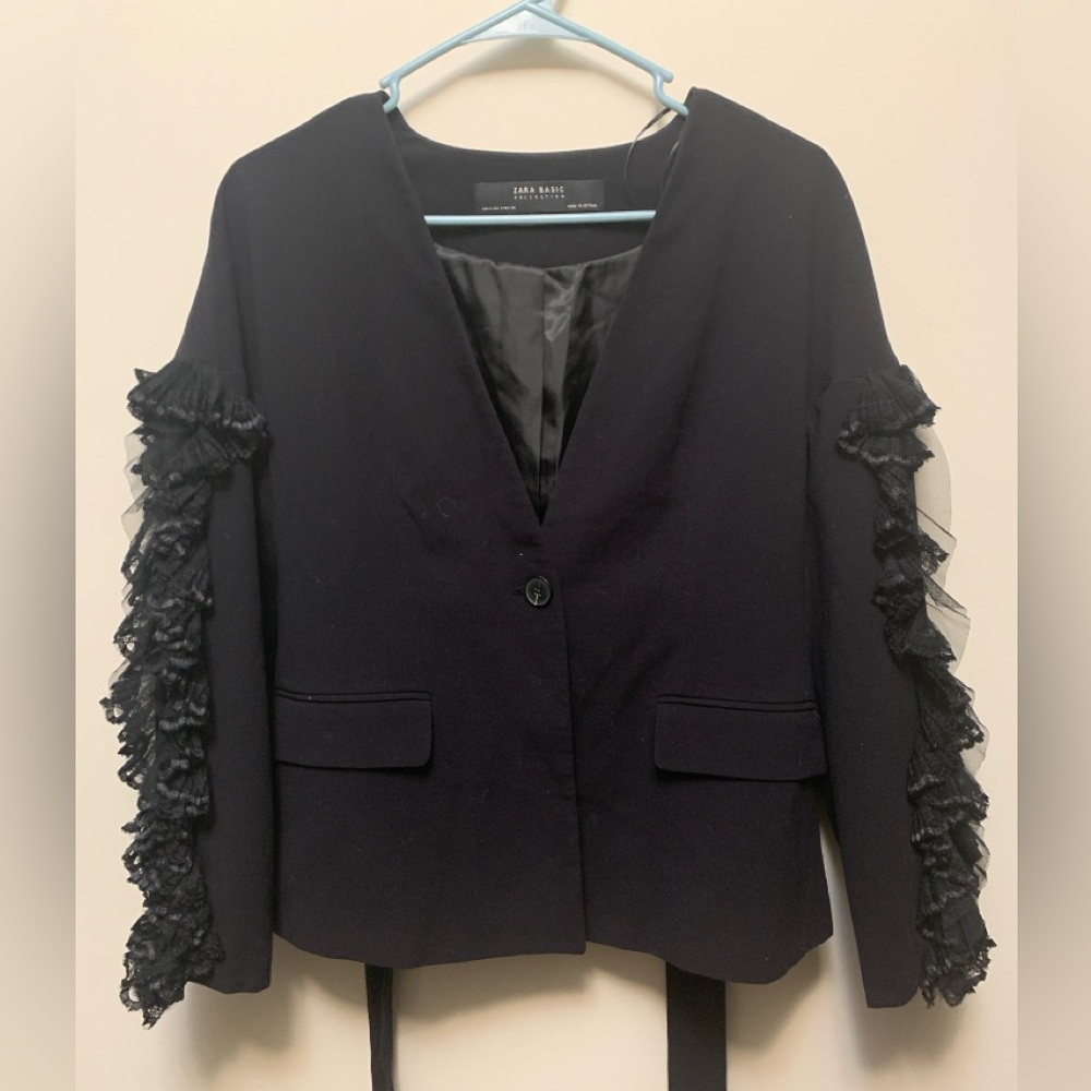 Zara Ruffled Arm Blazer - Picture 1 of 4